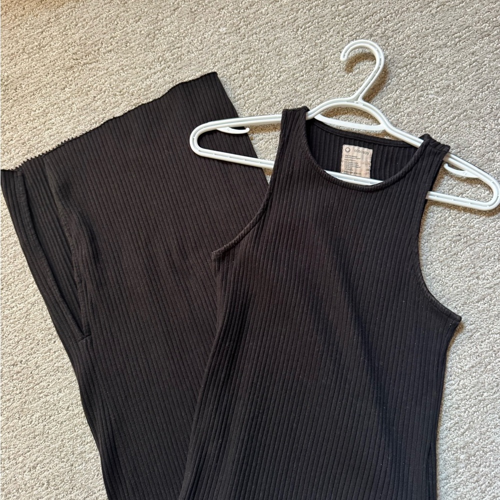Black Ribbed Midi Dress • S